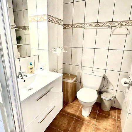 شقة Sea Breeze In Playa De Americas By Deihu Experiences *