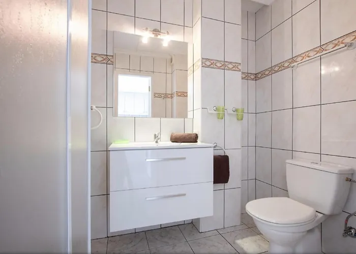 Sea Breeze In Playa De Américas By Deihu Experiences