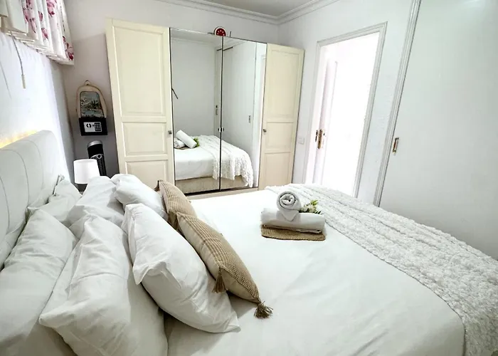 Sea Breeze In Playa De Américas By Deihu Experiences *